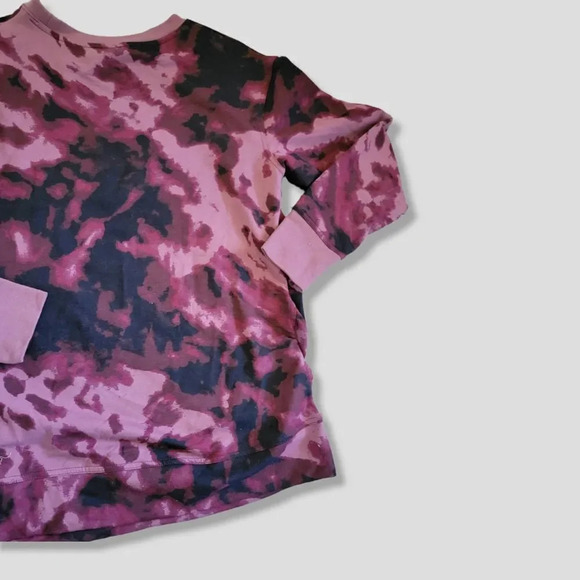 Isabel maternity by ingrid & Isabel maternity Burgundy Tie-Dye pullover sweater  - Picture 4 of 7